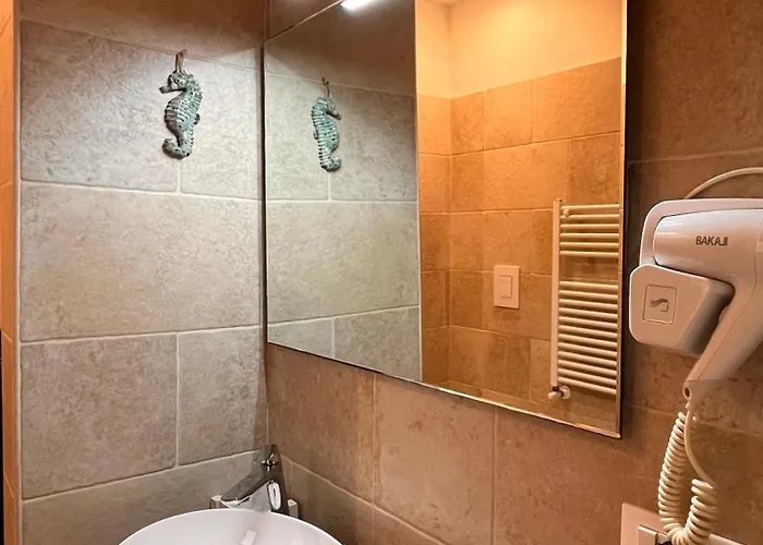 Mimi Maison بيت ضيافة 3*