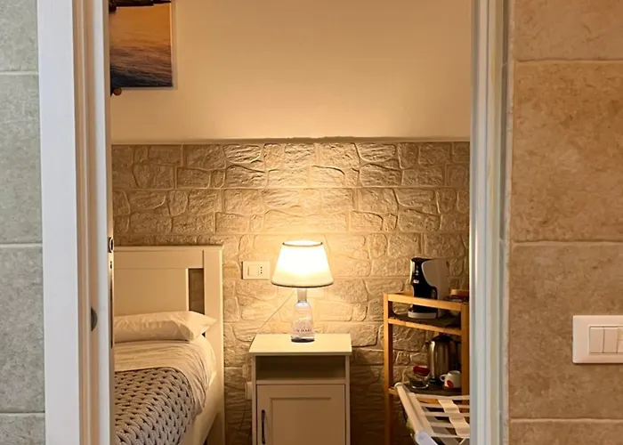 Mimi Maison باري