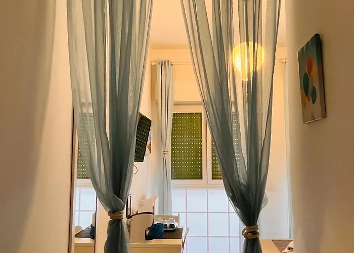 Mimi Maison Pensionat 3*